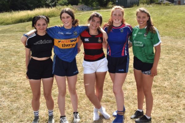 2021 IRE Academy Kilkenny Girls Group Image 900x600